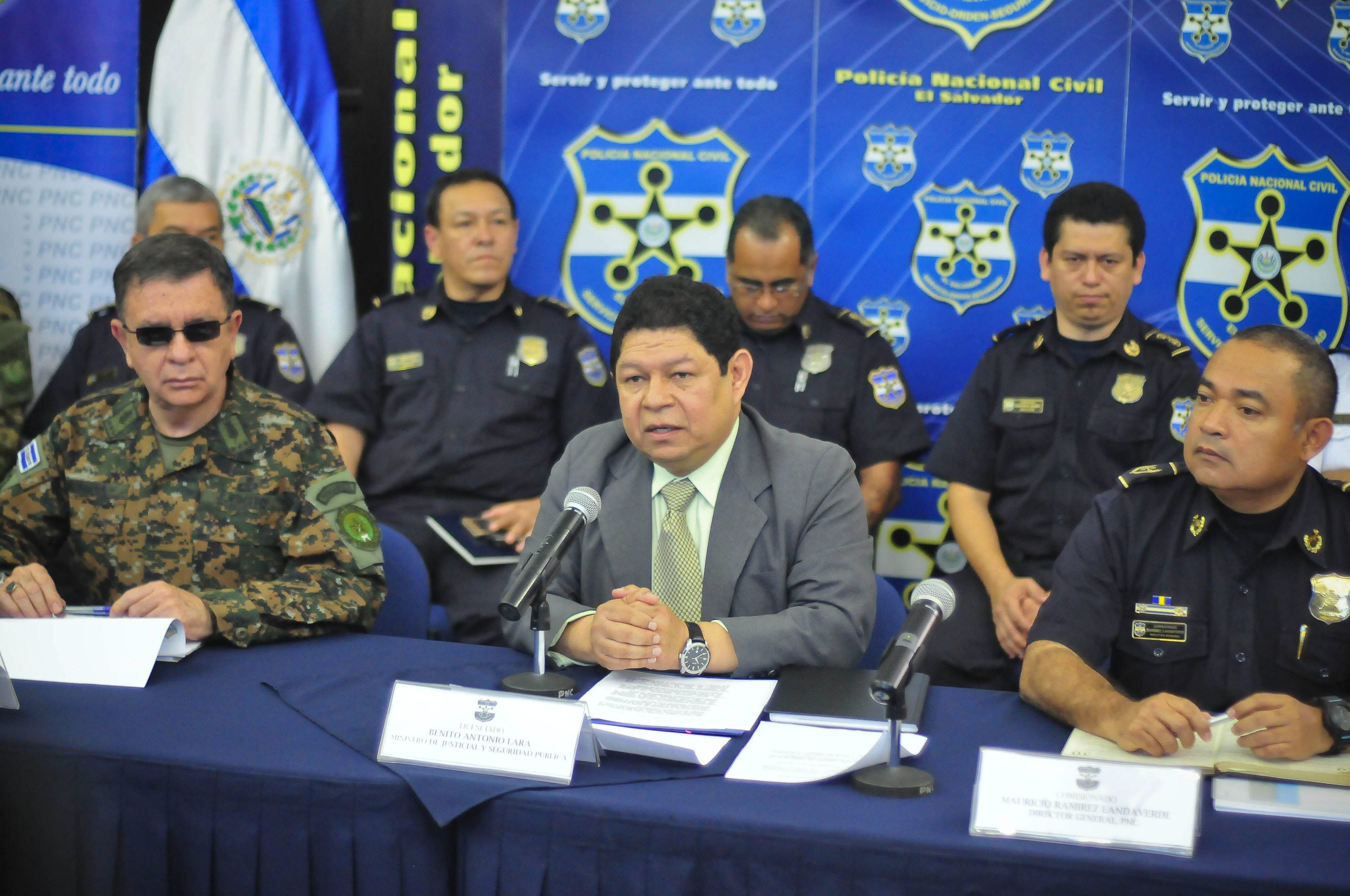 Autoridades de El Salvador aseguraron este jueves estar preparados para desplegar al menos a 600 militares a fin de hacer frente al paro de transporte.