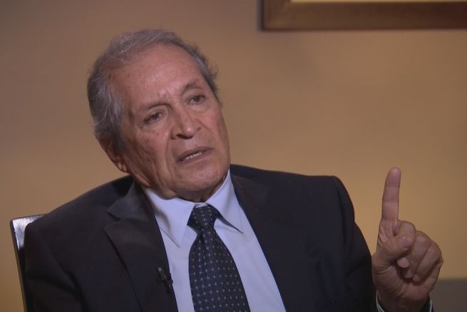 En noviembre de 2014, Guzmán designó como abogado a Badillo a través de un documento.