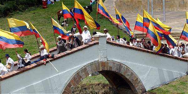 Los colombianos conmemoración con optimismo los 196 años de la Batalla de Boyacá