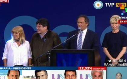 Scioli saludó la partición de los argentinos en la contienda electoral del domingo