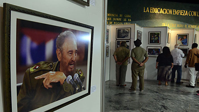 Cuba realiza exposición fotográfica en honor a Fidel Castro