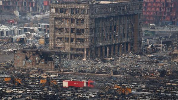 El incendio destruyó edificios de la ciudad portuaria de Tianjín.