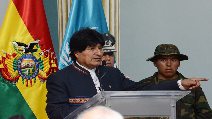 Somos una generación que hicimos una revolución democrática, sostuvo Morales.
