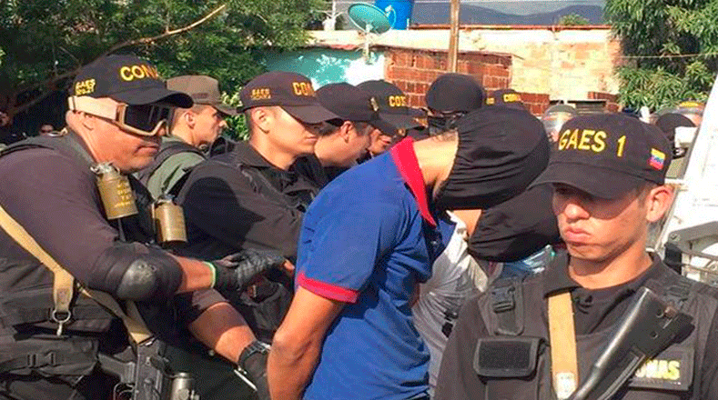8 presuntos paramilitares fueron detenidos durante la intervención del Estado en San Antonio del Táchira.