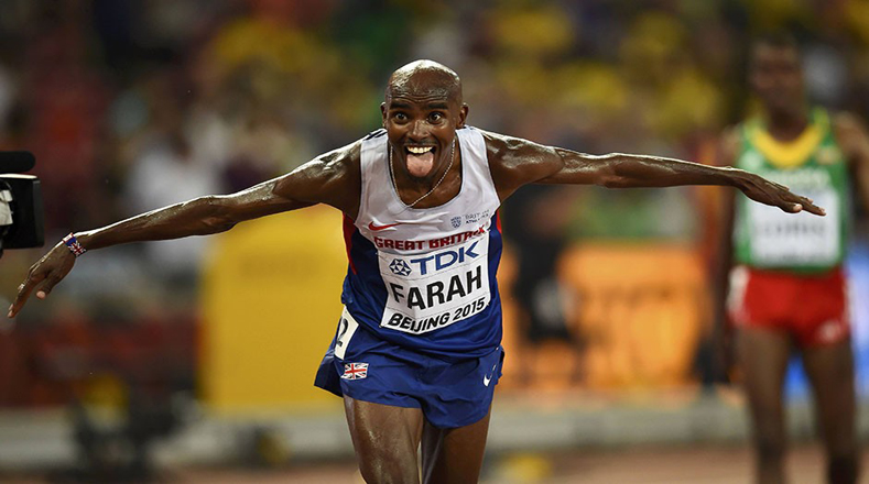 Farah, de Gran Bretaña, tras ganar en los 10. 000 metros.