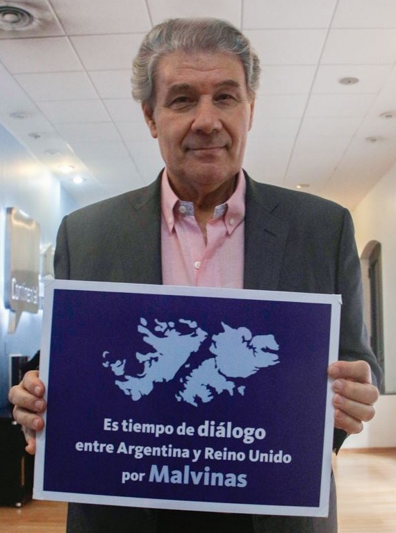 El periodista uruguayo, Víctor Hugo Morales, apoyó la iniciativa. 