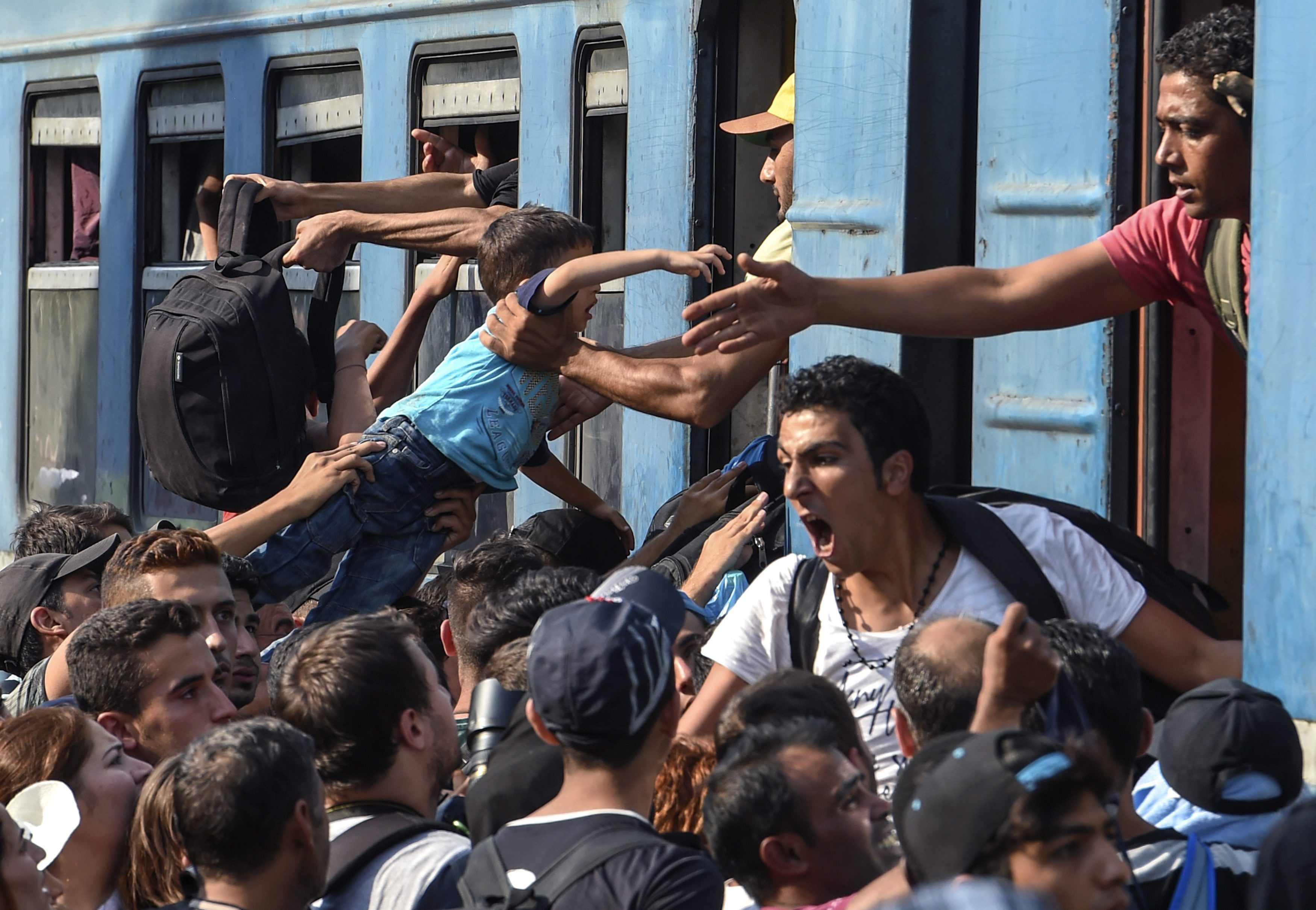 El incidente en Alemania se suma al descontrol migratorio que golpea el arco formado por Italia, Grecia, los Balcanes y Hungría, ante la ausencia de coordinación y medios de las agencias europeas.