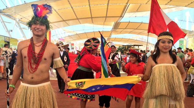 Pueblos del mundo caminan juntos en la Expo Milán en el día de Venezuela por una Latinoamérica Unida 