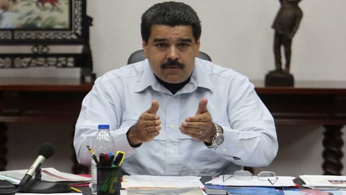 Maduro reiteró su disposición al diálogo con el presidente Santos