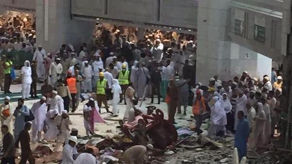La grua destruyó una parte de la Gran Mezquita de La Meca.