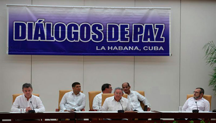 Las delegaciones del Gobierno colombiano y las FARC-EP firmarán el acuerdo definitivo de paz en seis meses.