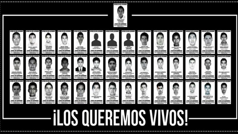 ¡Vivos de los llevaron, vivos los queremos! y ¡Los queremos vivos! han sido parte de las consignas que reclaman la aparición con vida de los 43 normalistas de Ayotzinapa.