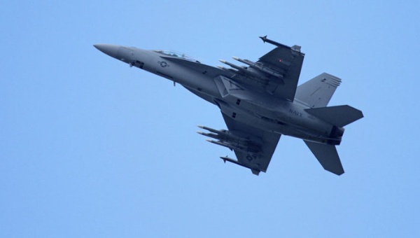 Avión estadounidense ataca posiciones del Estado Islámico en Siria. Foto referencial