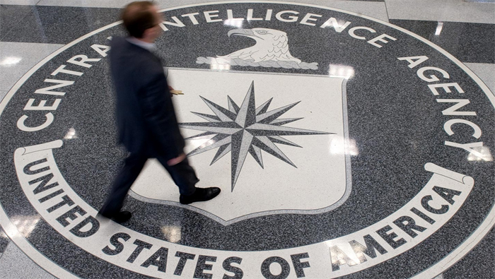 El libro confirma los planes injerencistas de la CIA contra América Latina.