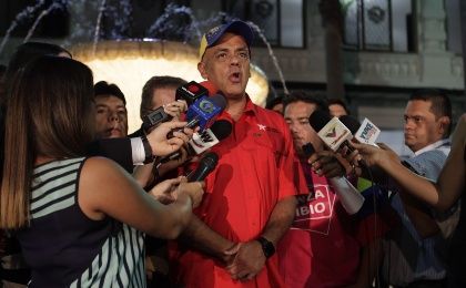 Rodríguez:  “La derecha venezolana tiene un promedio de 4.8 candidatos por cada uno de los cargos a elegir (167)". 