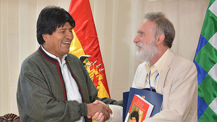 Morales y Fiar se reunieron en el marco de la celebración de La  II Conferencia Mundial de los Pueblos sobre Cambio Climático.
