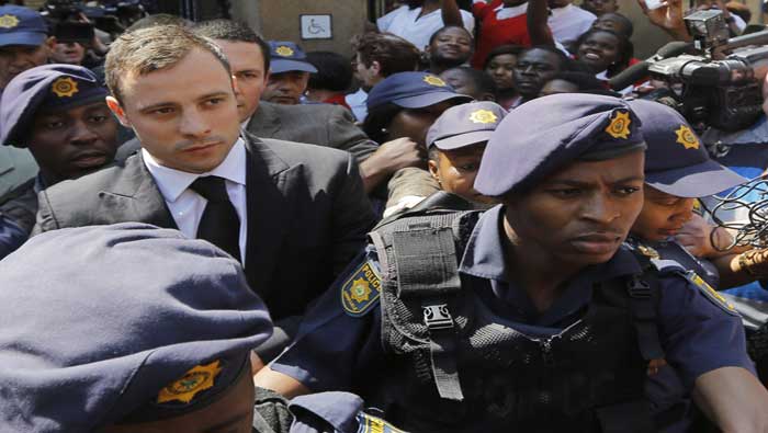 Pistorius será trasladado de prisión a su residencia el martes 20 de octubre