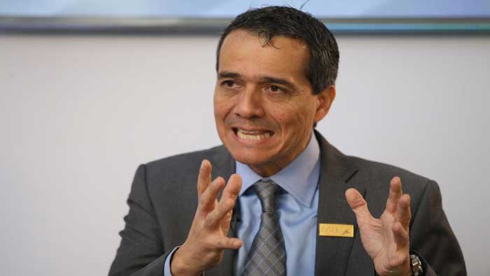 El ministro de Economía, Alonso Segura, asegura que el país cuenta con los recursos para afrontar las contingencias