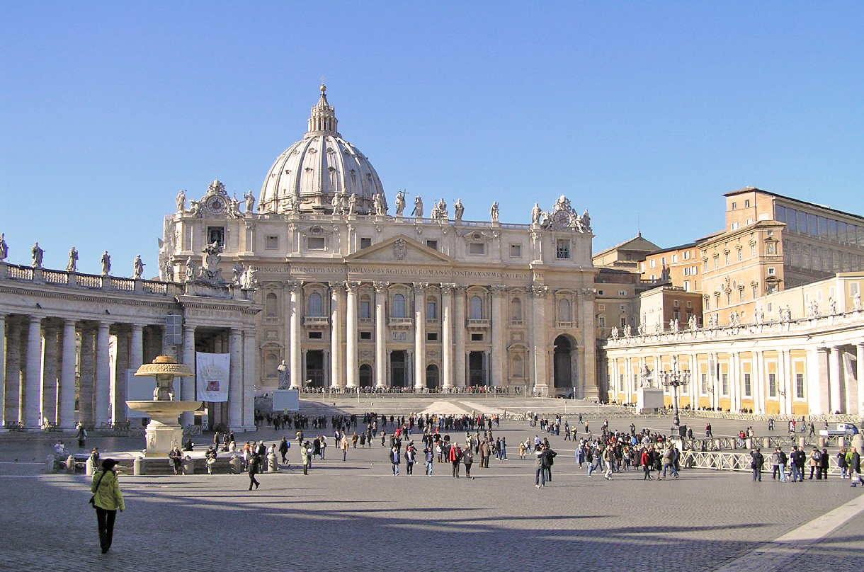El Vaticano considera una traición revelar información privada para intentar cuestionar a la Santa Sede.