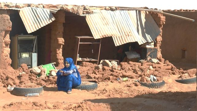 Muchas familias esperan por la ayuda humanitaria y el fin de las presiones que aún mantiene el gobierno marroqui.