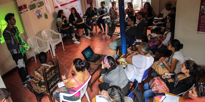 En el encuentro, diversas universidades de América Latina compartieron sus experiencias en torno a la creación de territorios de la paz y escenarios de dignidad en las comunidades.