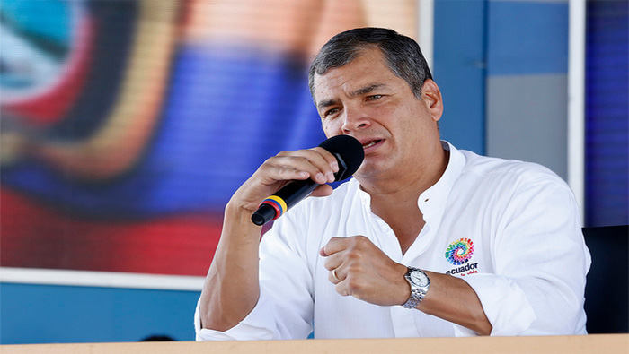 El presidente ecuatoriano se solidarizó con el pueblo francés a raíz de los atentados del viernes.