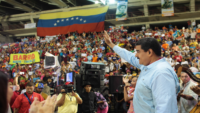 El pueblo de Cojedes le cantó al mandatario venezolano a propósito de su cumpleaños número 53.