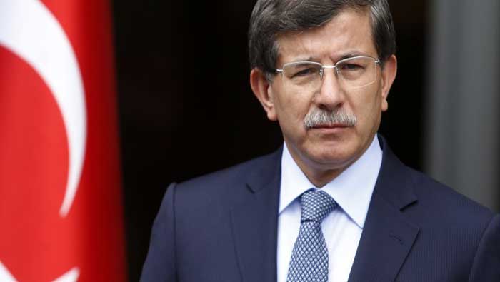 El primer ministro turco, Ahmet Davutoglu, aseguró que se intenta reducir las tensiones con Turquía