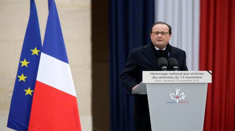 Hollande ofreció un discurso en memoria de las víctimas de los atentados terroristas.