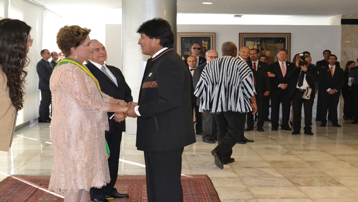 El presidente boliviano llegó este domingo a la capital francesa.