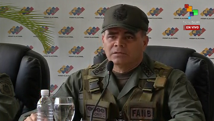El ministro para la Defensa, Vladimir Padrino López, aseguró que la Fuerza Armada Nacional Bolivariana ha recibido adiestramiento en derechos humanos.