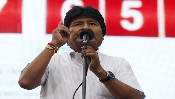 El presidente de Bolivia, Evo Morales, saludó el ambiente democrático del domingo en las elecciones legislativas de Venezuela.
