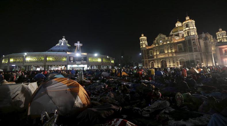 Autoridades mexicanas reportaron la llegada de cuatro millones de fieles a la basílica de Guadalupe.