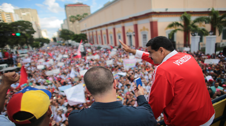 El mandatario venezolano llamó al pueblo a mantenerse unido para luchar contra los planes de privatización de la ultraderechaza.