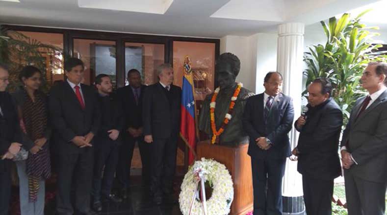 La embajada de Venezuela en Nueva Delhi, India rememoró el espíritu de entrega y compromiso de Bolívar por las patrias libres y soberanas.