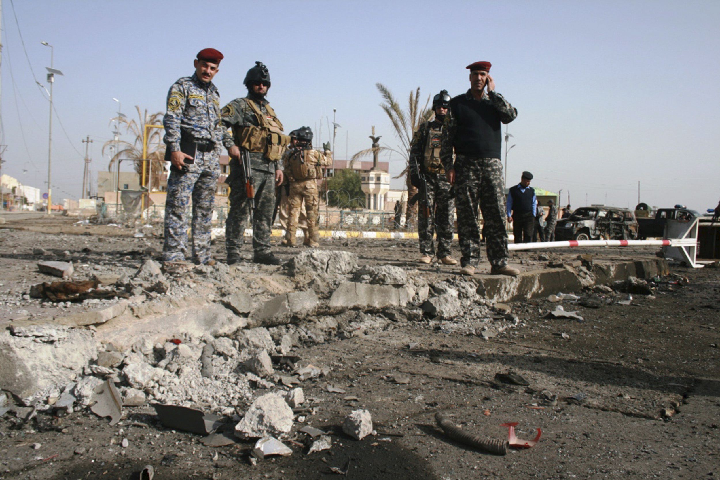 Las fuerzas de seguridad en Irak piden a los habitantes de Ramadi desalojar la ciudad en las próximas 72 horas.