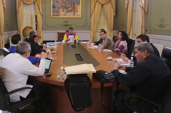 Maduro sostuvo un encuentro con vicepresidentes de todo su Gabinete.