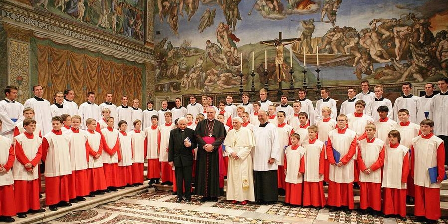Georg Ratzinger ya cuenta con 92 años pero sigue siendo relacionado con los abusos perpetrados dentro del coro que manejó por 30 años.