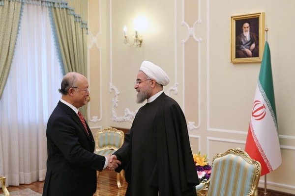 Rouhani y Amano tratarán aplicación de acuerdo nuclear