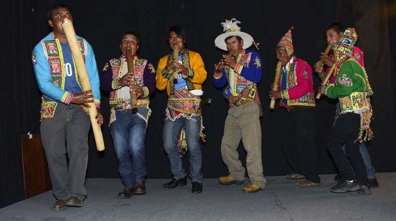 La Pinquillada, danza autóctona propia del Norte de Potosí.