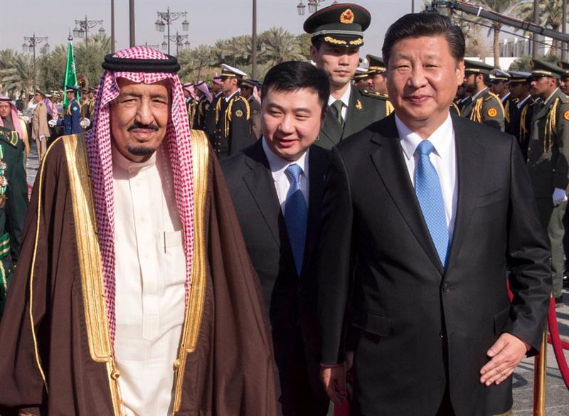 El presidente chino visita Medio Oriente en busca de relaciones políticas y económicas más estrechas con la región.