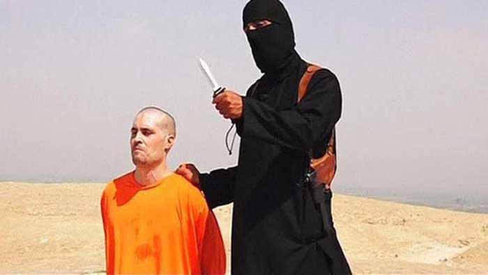 Mohammed Emwasi fue conocido por aparecer en el vídeo en el que se muestra la decapitación del periodista estadounidense James Foley.