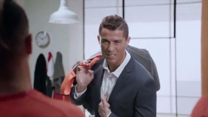 Ronaldo pronuncia en hebreo la palabra 