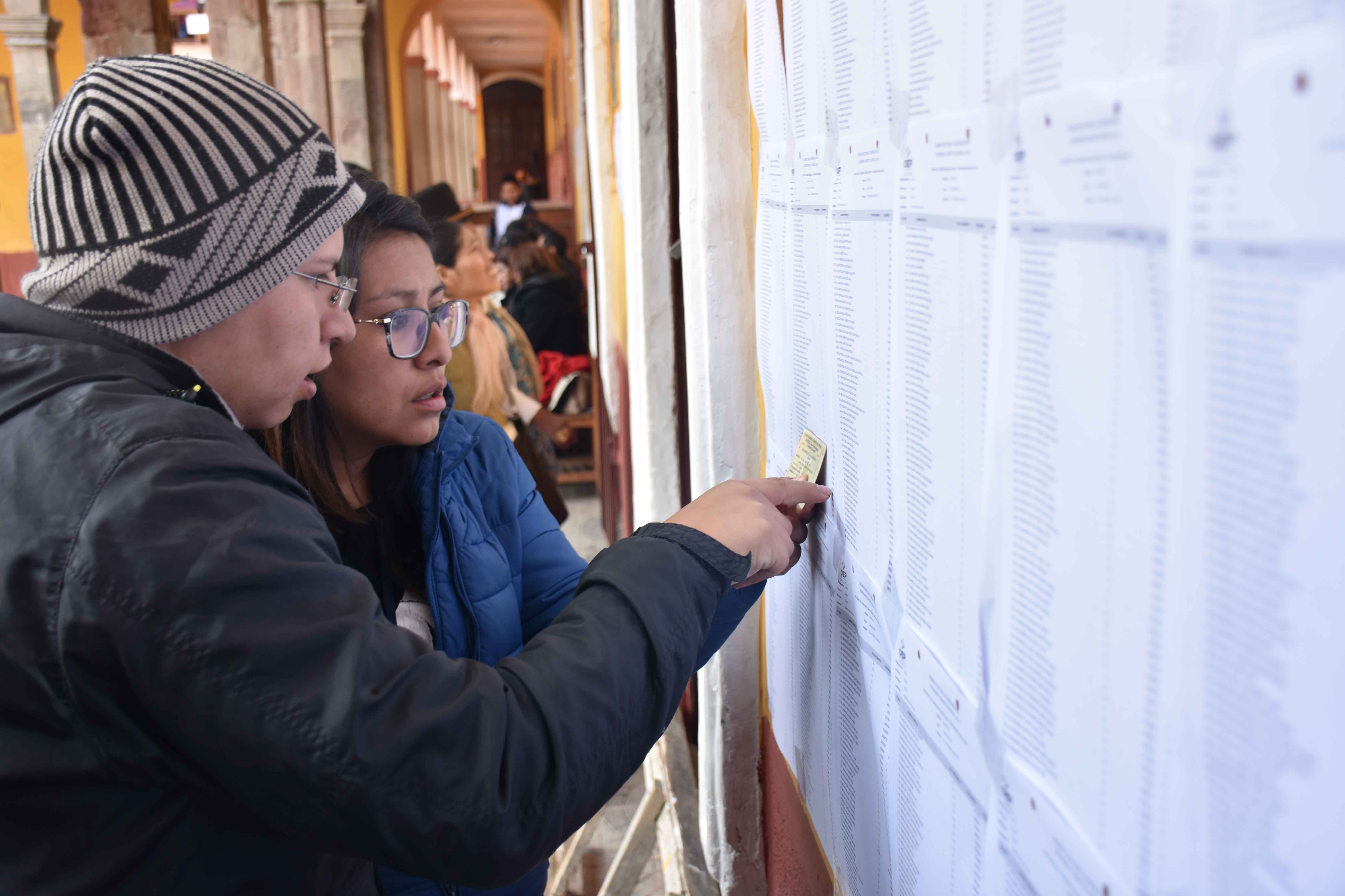 Un total de 258 mil 990 bolivianos residentes en el exterior están convocados a votar.
