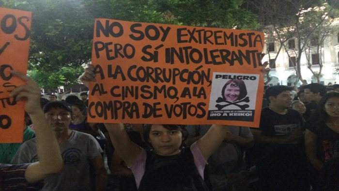Los activistas exigen al Jurado Nacional de Elecciones (JNE) excluir a la hija del expresidente Alberto Fujimori.
