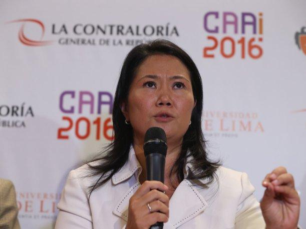 Cientos de peruanos rechazan candidatura de Keiko Fujimori a la presidencia.