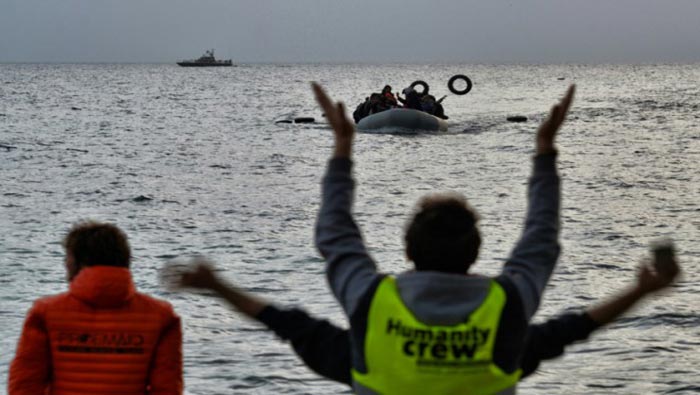 Más de 800 refugiados llegaron a las costas de Grecia en las últimas 24 horas