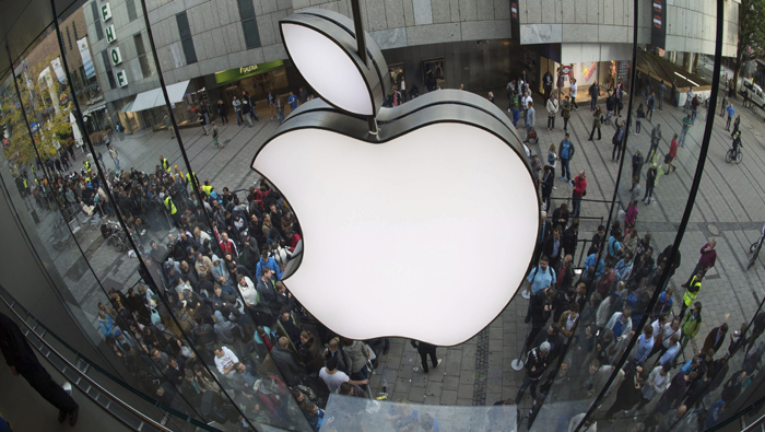 La semana pasada se canceló una audiencia en el tribunal de California donde tenían previsto comparecer la Apple y el Gobierno norteamericano.