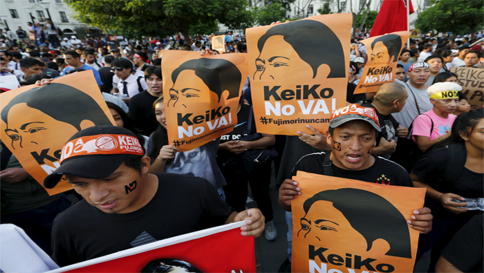 Peruanos rechazan candidatura de Keiko Fujimori.