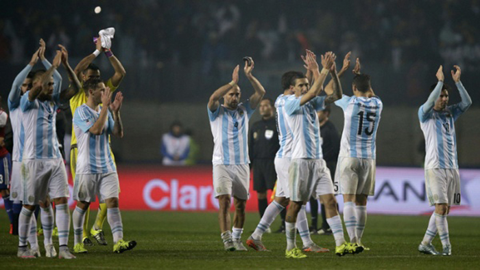 Luego de cinco meses la selección de fútbol de Argentina regresa al primer lugar.